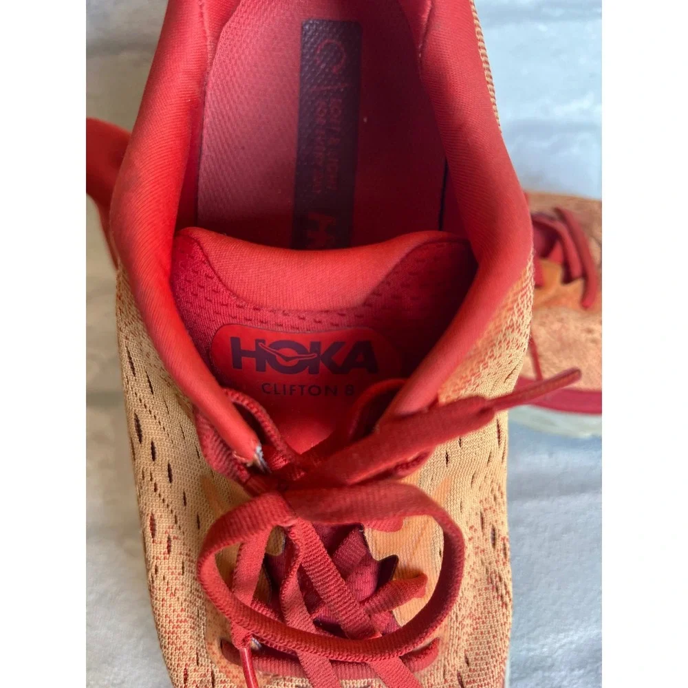 Hoka One One hoka one